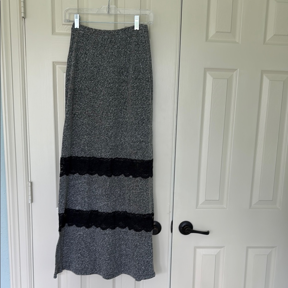 Bobeau Gray Maxi Skirt with Black Lace